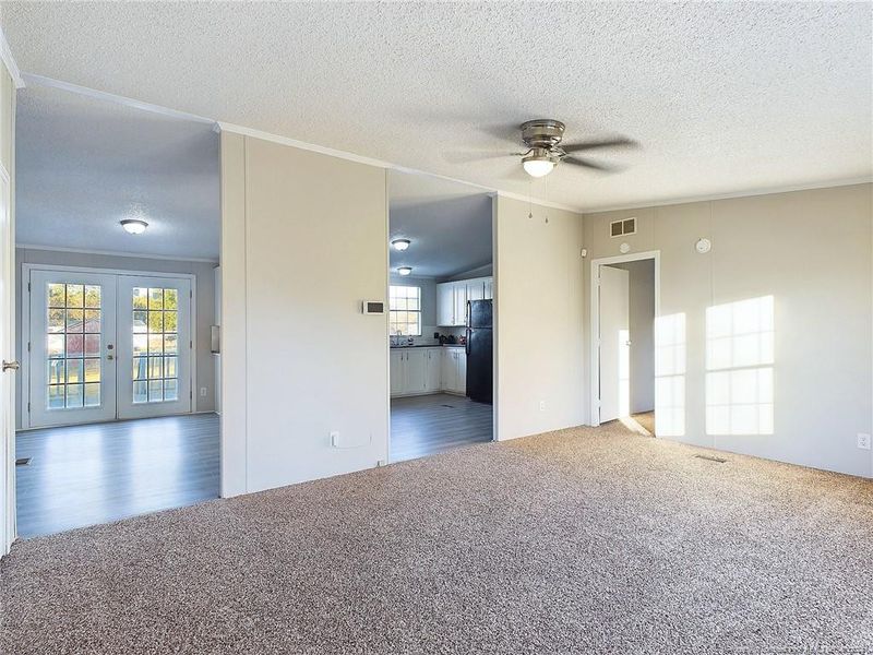 4209 Frontier Ave, Fayetteville, NC 28312