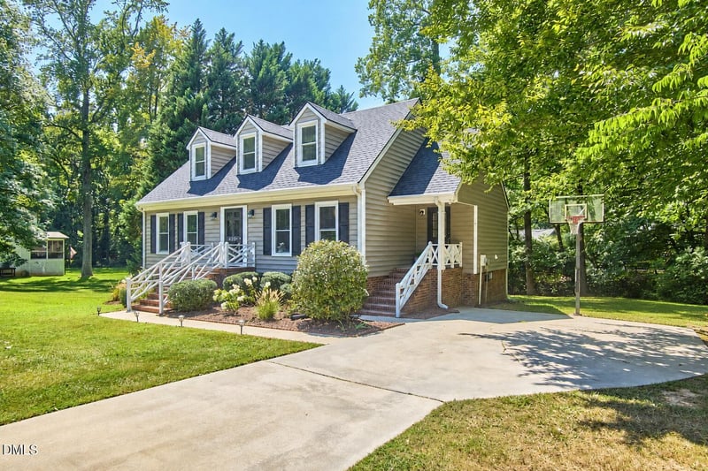 4209 Quail Hollow Dr, Raleigh, NC 27609