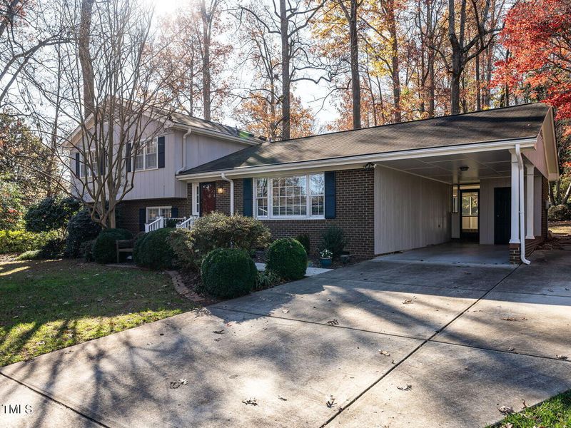 4209 Redington, Raleigh, NC 27609
