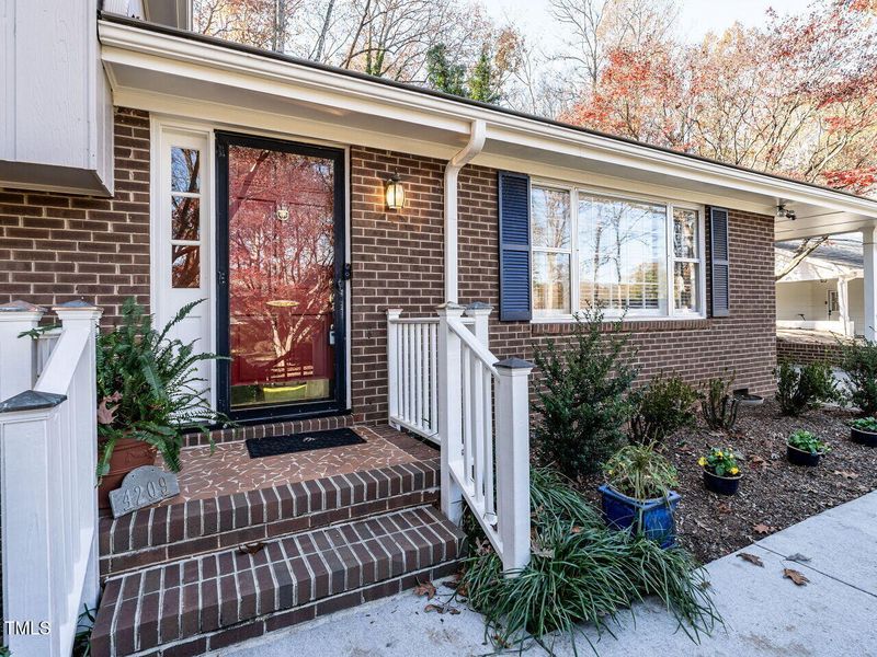 4209 Redington, Raleigh, NC 27609