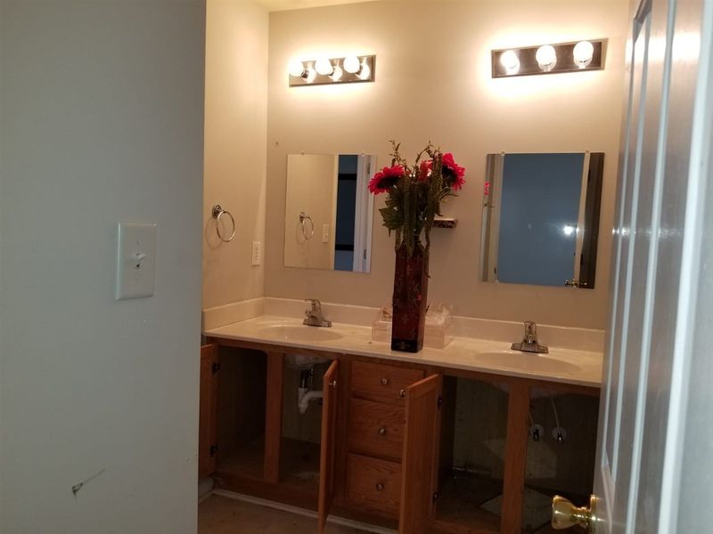 421 Anna St, Lillington, NC 27546