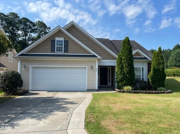421 Braxman Ln, Holly Springs, NC 27540