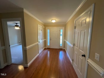 421 Braxman Ln, Holly Springs, NC 27540