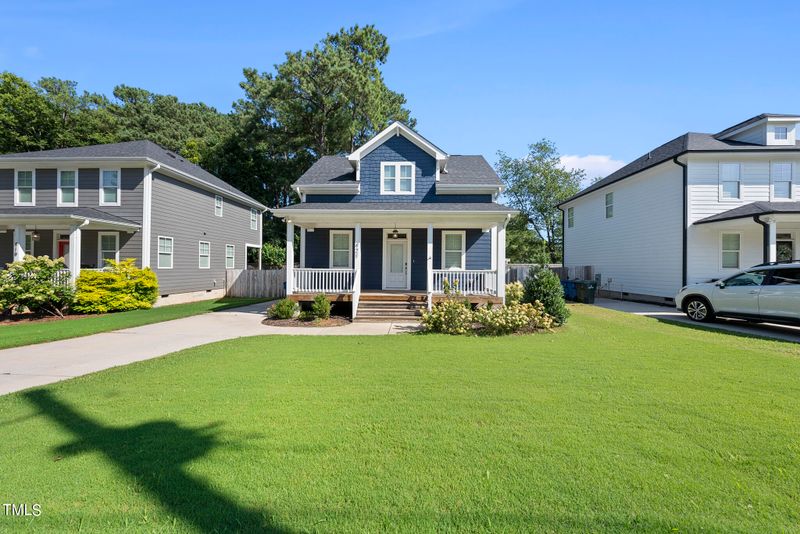421 Como Dr, Raleigh, NC 27610