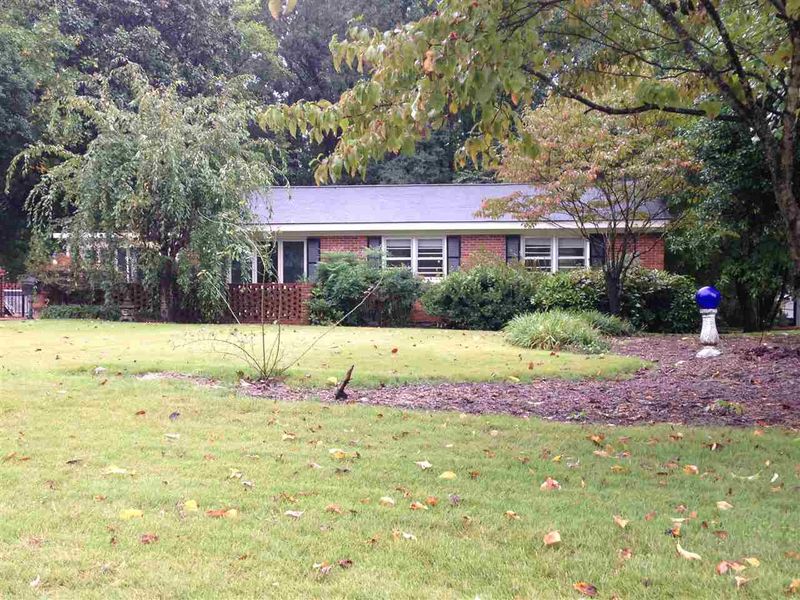 421 W Cornwall Rd, Cary, NC 27511