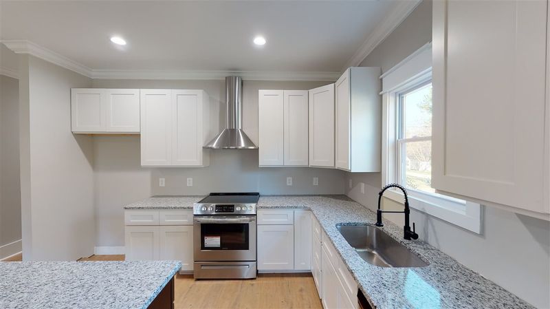 421 N Cypress St, Wendell, NC 27591