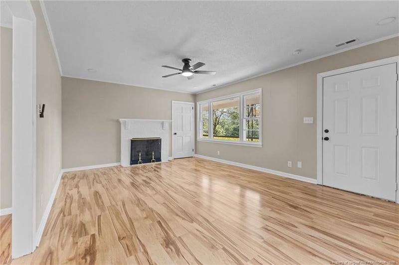 421 Early St, Fayetteville, NC 28311