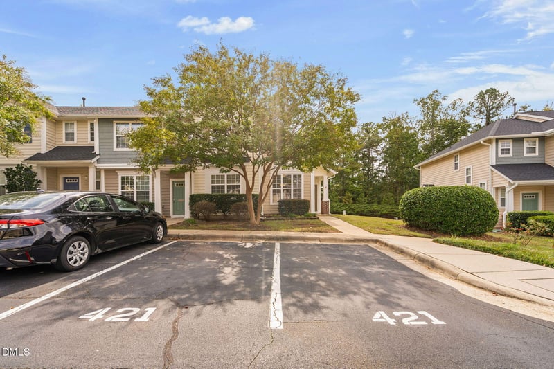 421 Hamlet Park Dr, Morrisville, NC 27560