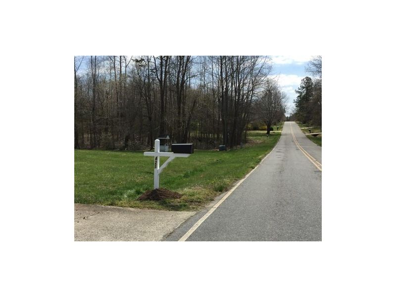 421 Lancaster Rd, Mebane, NC 27302