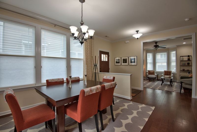 421 Lena Cir, Chapel Hill, NC 27516