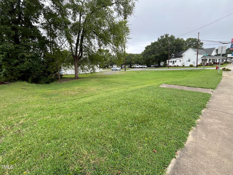 421 Main St, Creedmoor, NC 27522