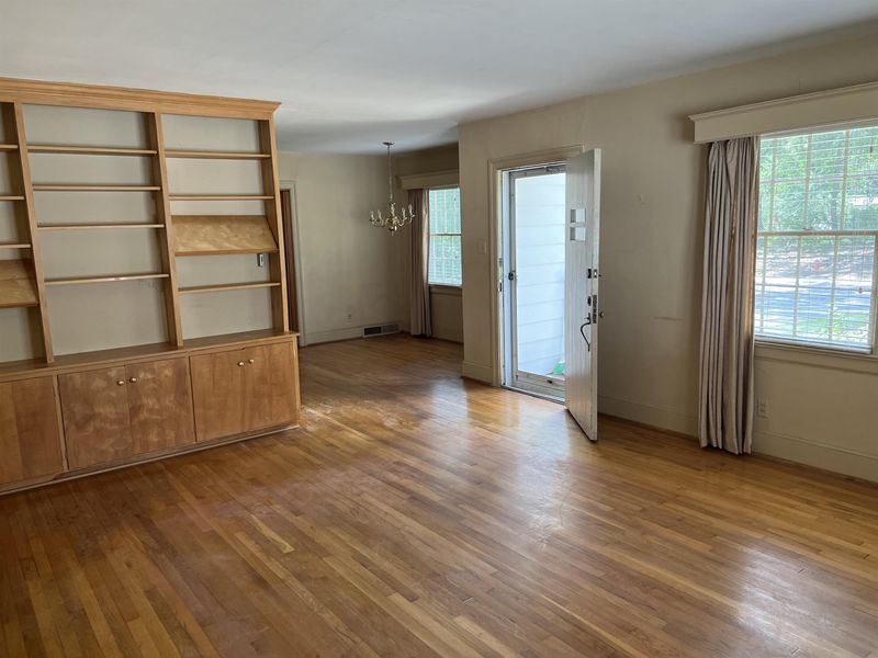 421 W Maynard Ave, Durham, NC 27704