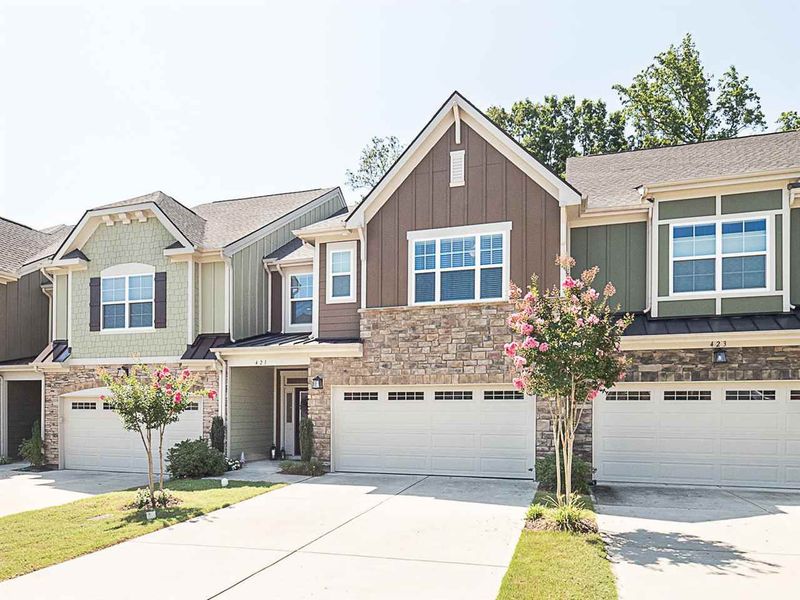 421 Methven Grove Dr, Cary, NC 27519