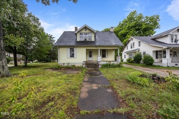 421 Morehead St, Burlington, NC 27215
