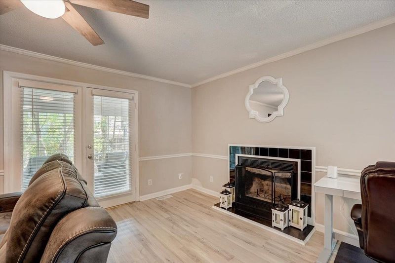 421 Oak Run Dr, Raleigh, NC 27606