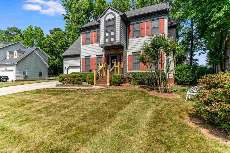 421 Old Scarborough Ln, Garner, NC 27529
