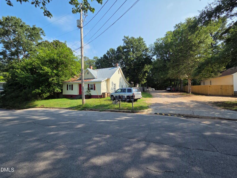 421 Pearce Ave, Wake Forest, NC 27587