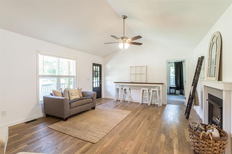421 Plantation Rd, Clayton, NC 27520