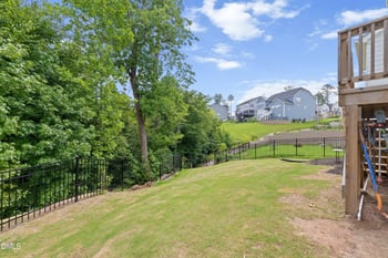 421 Ramsours Mill Dr, Holly Springs, NC 27540