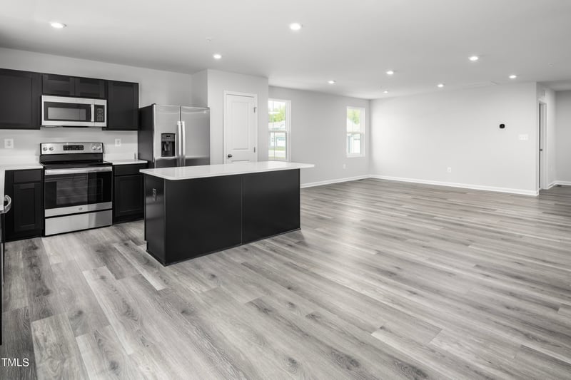 421 Tormore Dr, Sanford, NC 27330