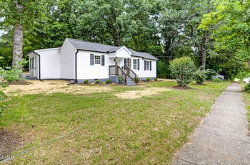 421 Webb St, Mebane, NC 27302