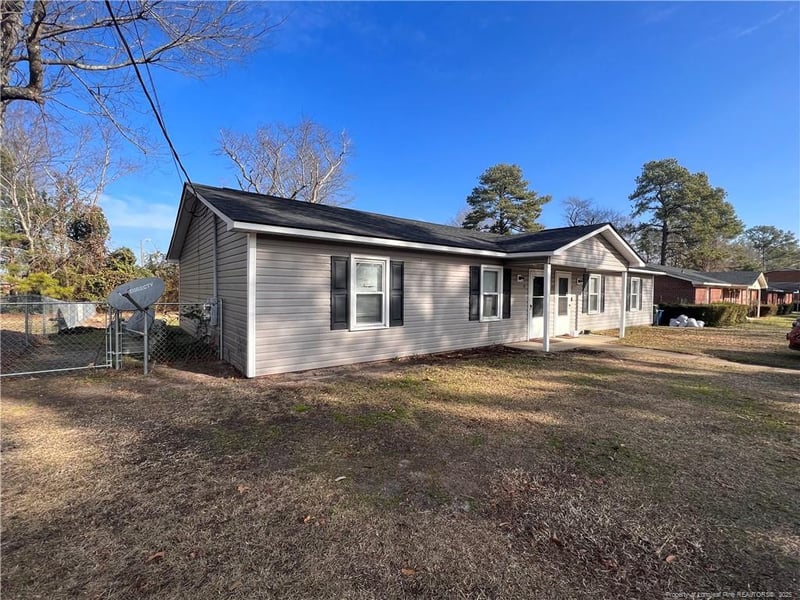 4210-A David St, Fayetteville, NC 28304