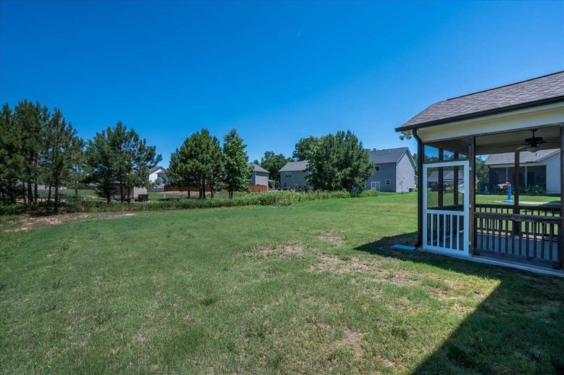 4210 Vineyard Ridge Dr, Zebulon, NC 27597
