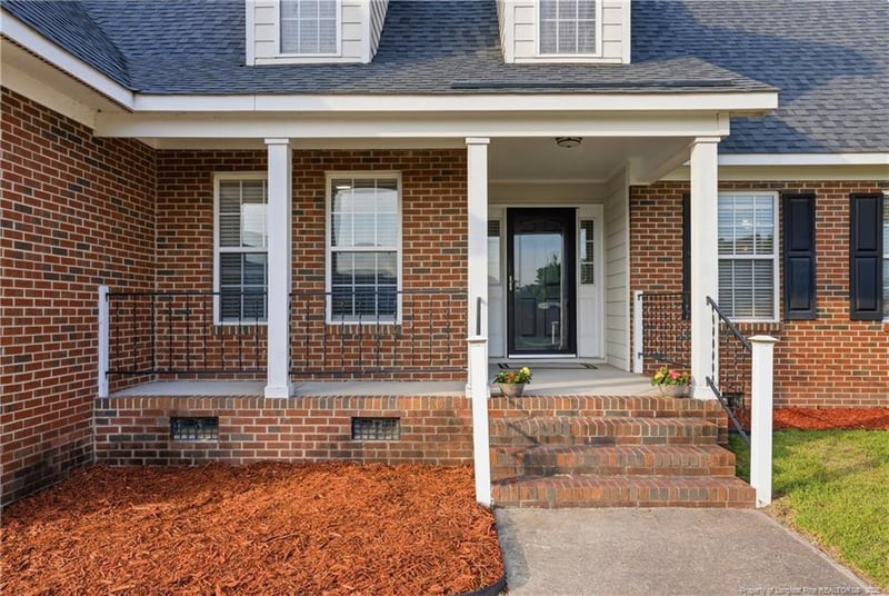 4211 Pete Warner Ct, Hope Mills, NC 28348