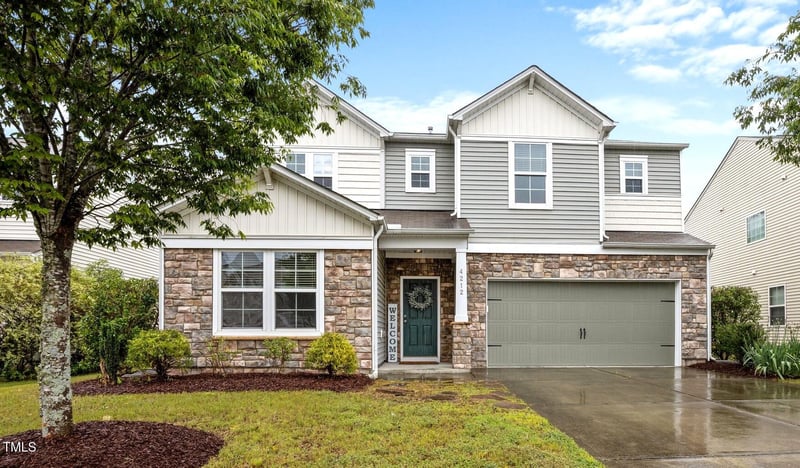 4212 Auburn Hills Dr, Raleigh, NC 27616