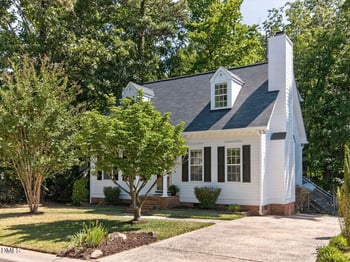 4212 Bluffs Ln, Durham, NC 27712