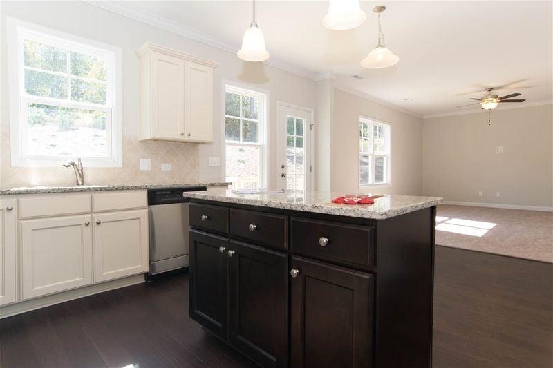 4212 Mcgrath Way, Raleigh, NC 27616