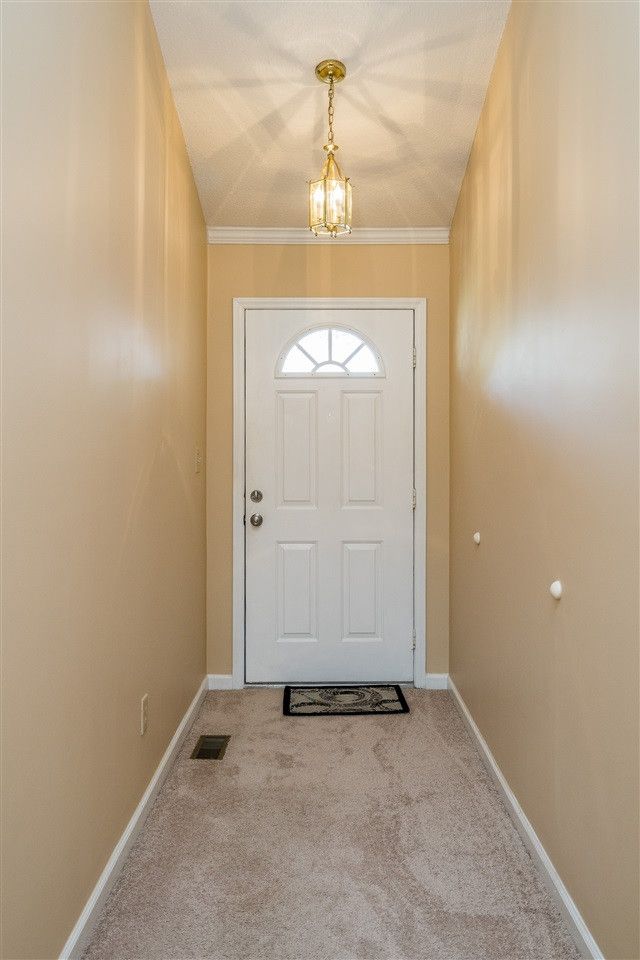 4212 Old Brick Ct, Raleigh, NC 27616