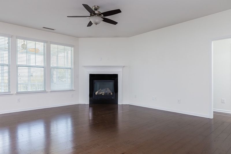4212 Saubranch Hill St, Raleigh, NC 27616