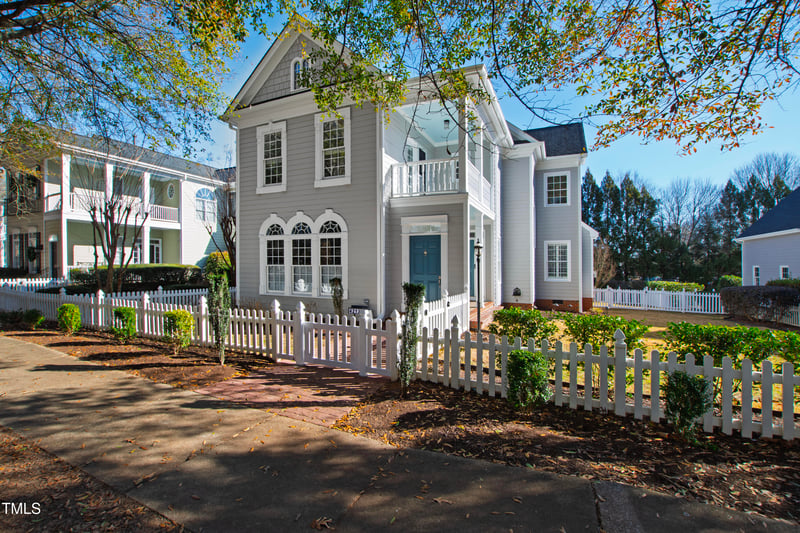 4213 Falls River Ave, Raleigh, NC 27614