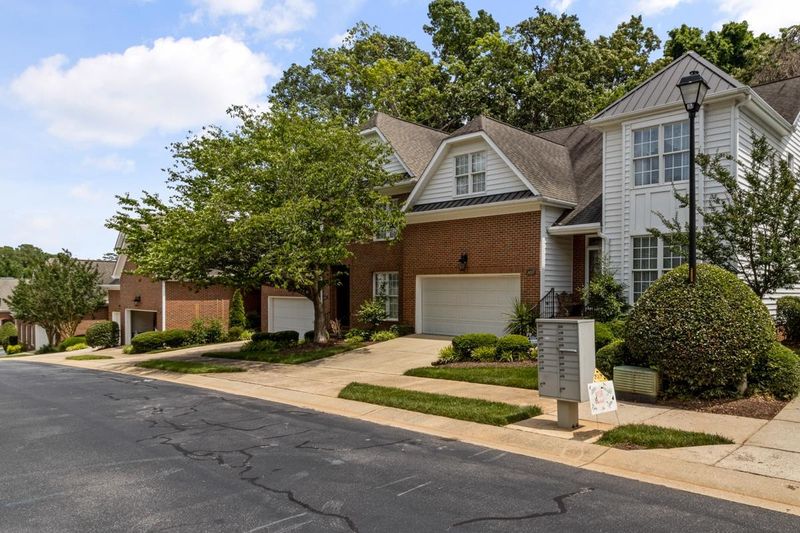 4213 Norman Ridge Ln, Raleigh, NC 27613