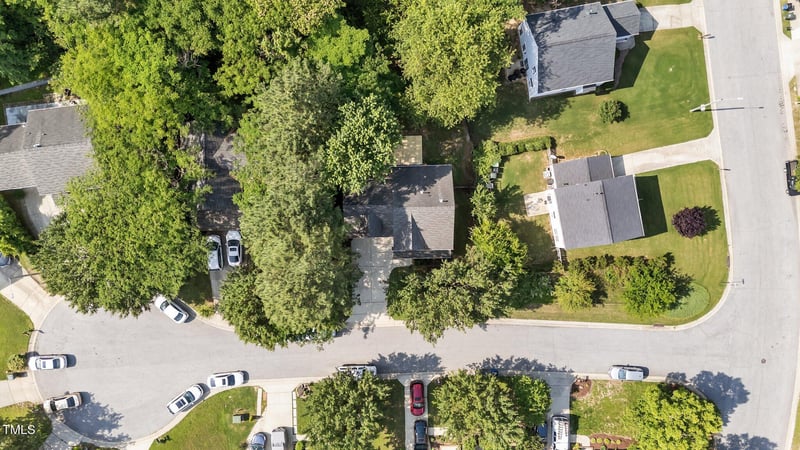 4213 Stoneford Trace Dr, Raleigh, NC 27616