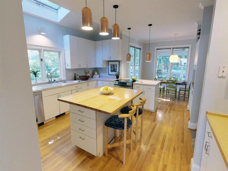 4213 Thetford Rd, Durham, NC 27707