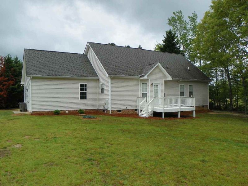 4213 Winding Stream Dr, Raleigh, NC 27610
