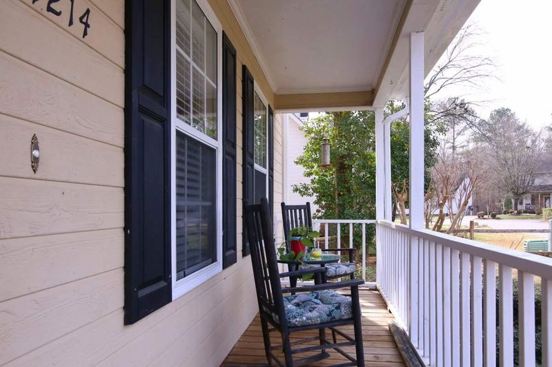 4214 Bluffs Ln, Durham, NC 27712