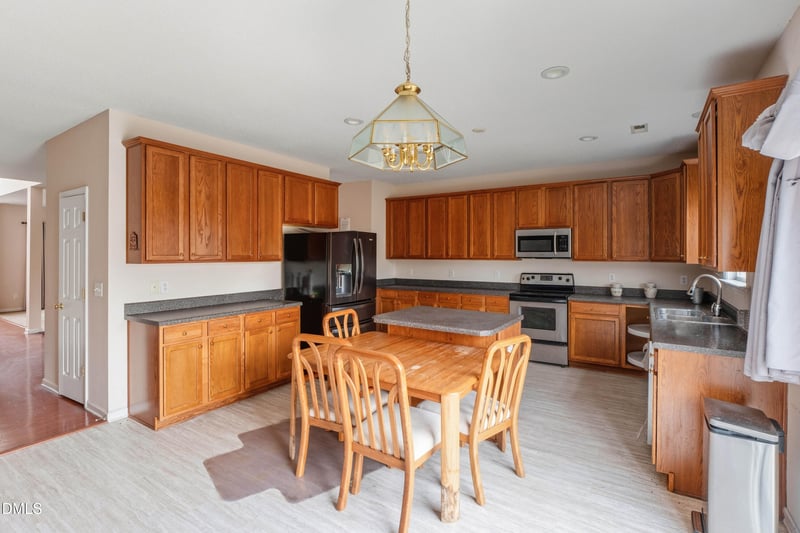 4214 Cardinal Grove Blvd, Raleigh, NC 27616