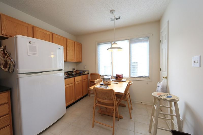 4214 Pin Oak Dr, Durham, NC 27707