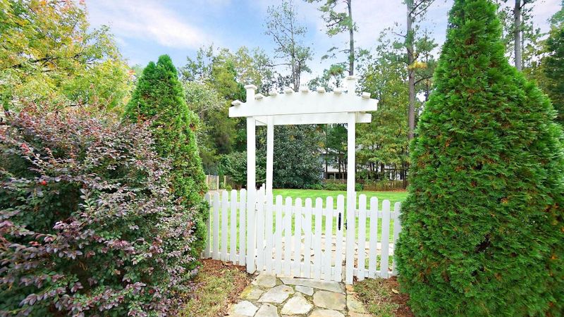 4215 Amesbury Ln, Durham, NC 27707