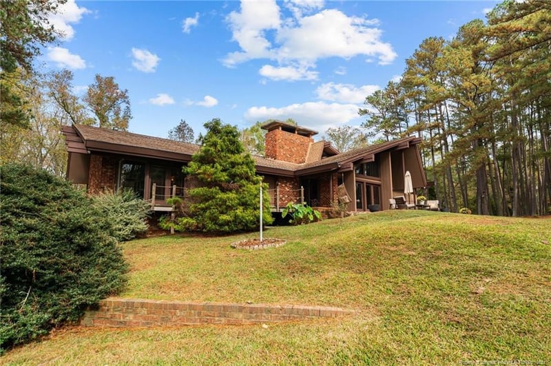 4215 Pine Haven Ln, Sanford, NC 27330