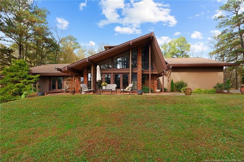 4215 Pine Haven Ln, Sanford, NC 27330