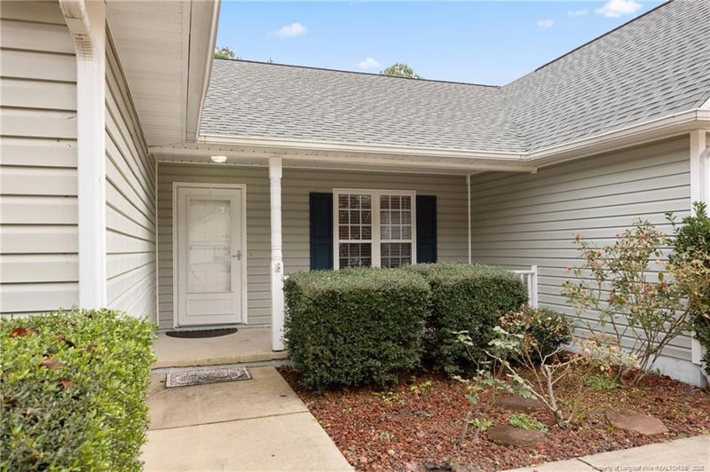 4216 Achilles Dr, Hope Mills, NC 28348