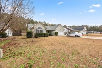 4216 Archilles Dr, Hope Mills, NC 28348