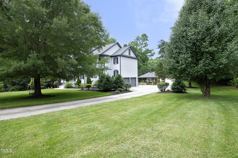 4217 Grahamstone Rd, Raleigh, NC 27610