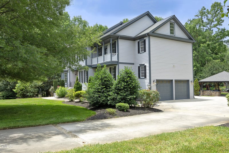4217 Grahamstone Rd, Raleigh, NC 27610