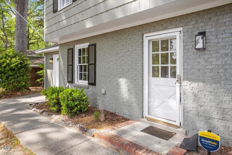4217 Live Oak Rd, Raleigh, NC 27604