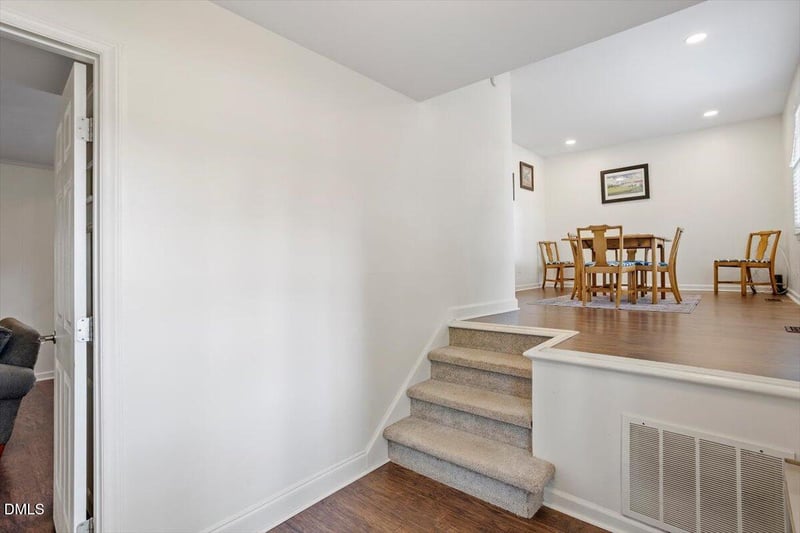 4217 Live Oak Rd, Raleigh, NC 27604